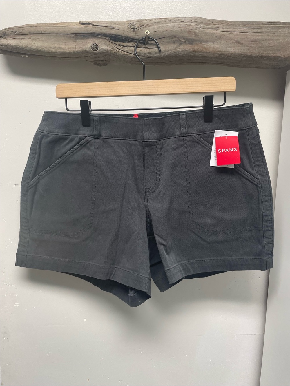 SPANX Women's Washed Black 4” twill Shorts